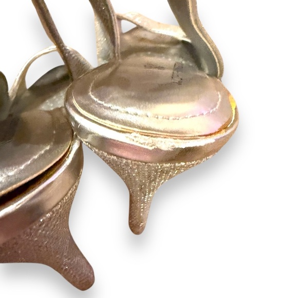 Worthington Dayne Silver Metallic Peep Toe Stiletto Heels Sz 6.5 - Picture 12 of 15